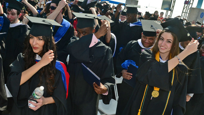 Graduation tassel 15